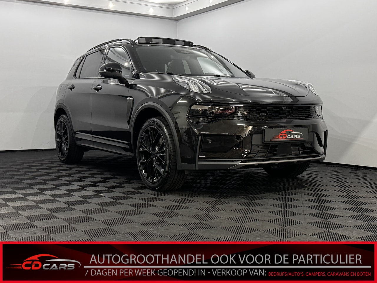 Lynk & Co 01 - 1.5 More Infinity, Pano, 360 Camera, Navi, Winterpakket, Keyless entry, Elektrische achter - AutoWereld.nl
