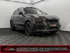 Lynk & Co 01 - 1.5 More Nieuw Model Infinity, Pano, 360 Camera, Navi, Winterpakket, Keyless entry, Elektr