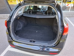Kia Cee'd Sportswagon - 1.6 GDi 135pk Cruise/Bluetooth/Camera/Navi/PDC
