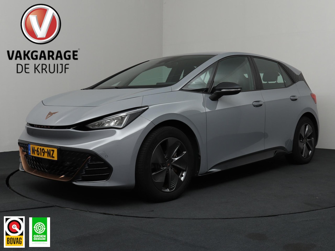 CUPRA Born - Business One 62 kWh SoH 93,4% | ACC | Camera | Navi! - AutoWereld.nl