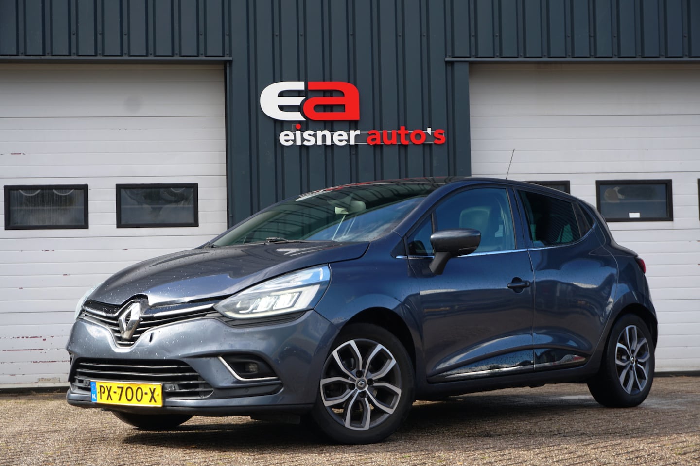 Renault Clio - 1.2 TCe 120 PK Intens | PANO | CAMERA | TREKHAAK | ECC | NAVI | STOELVERW. | - AutoWereld.nl