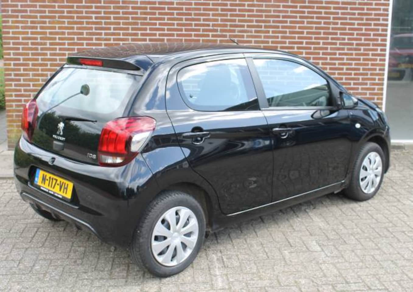 Peugeot 108 - 1.0 e-VTi 72pk 5D Active
