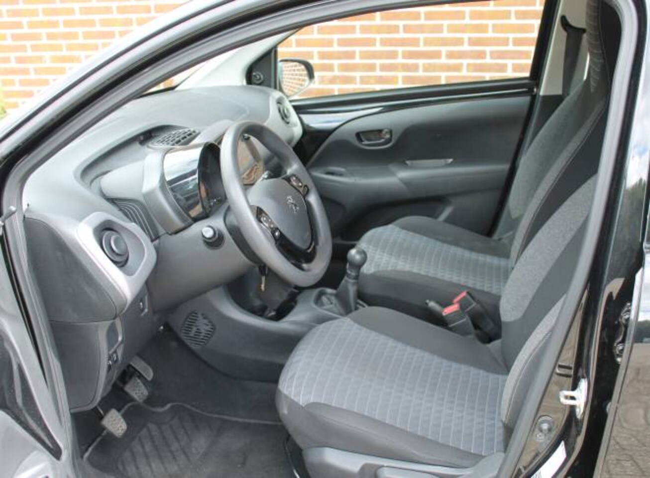 Peugeot 108 - 1.0 e-VTi 72pk 5D Active