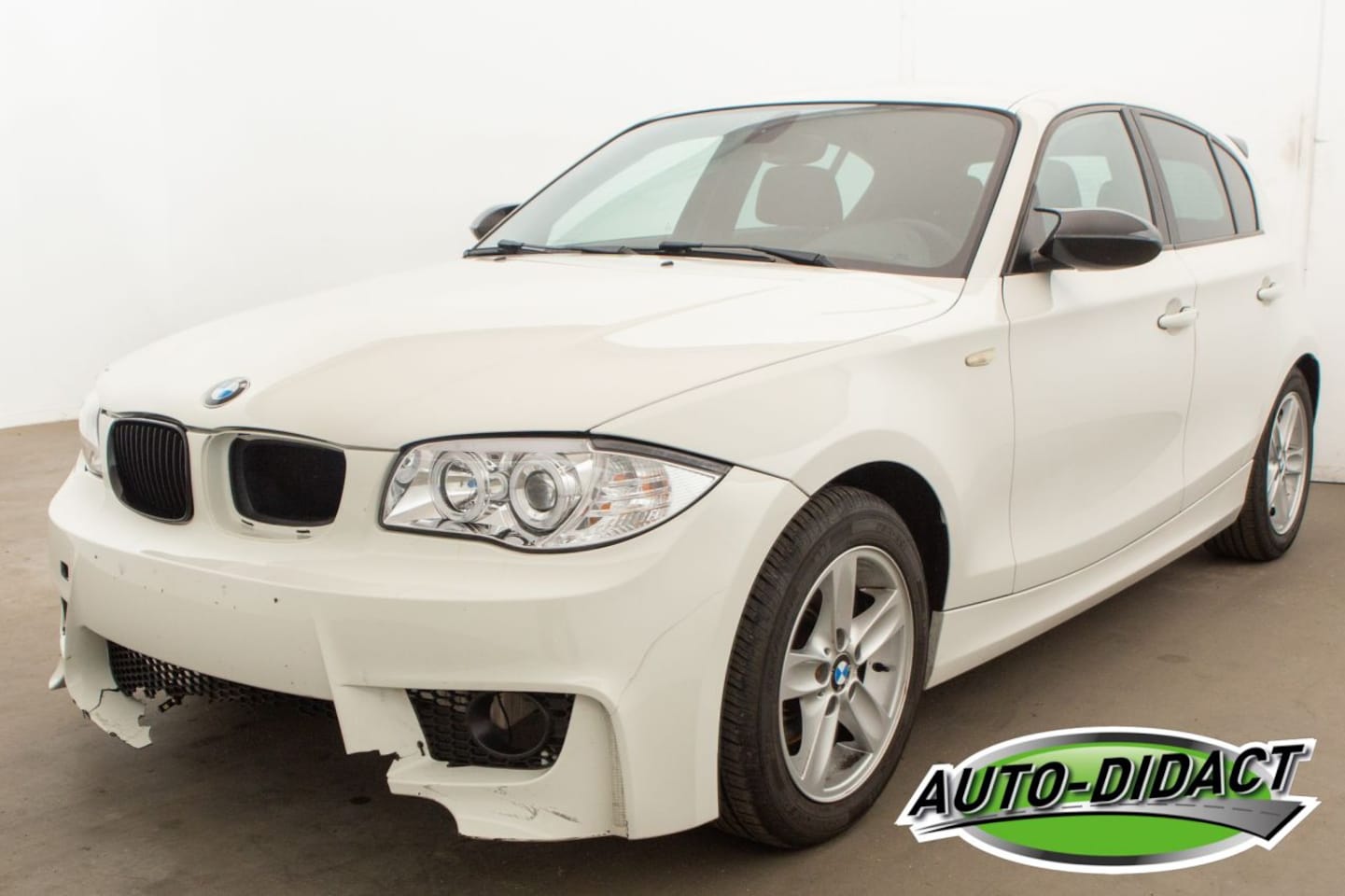 BMW 1-serie - 118d Clima - AutoWereld.nl