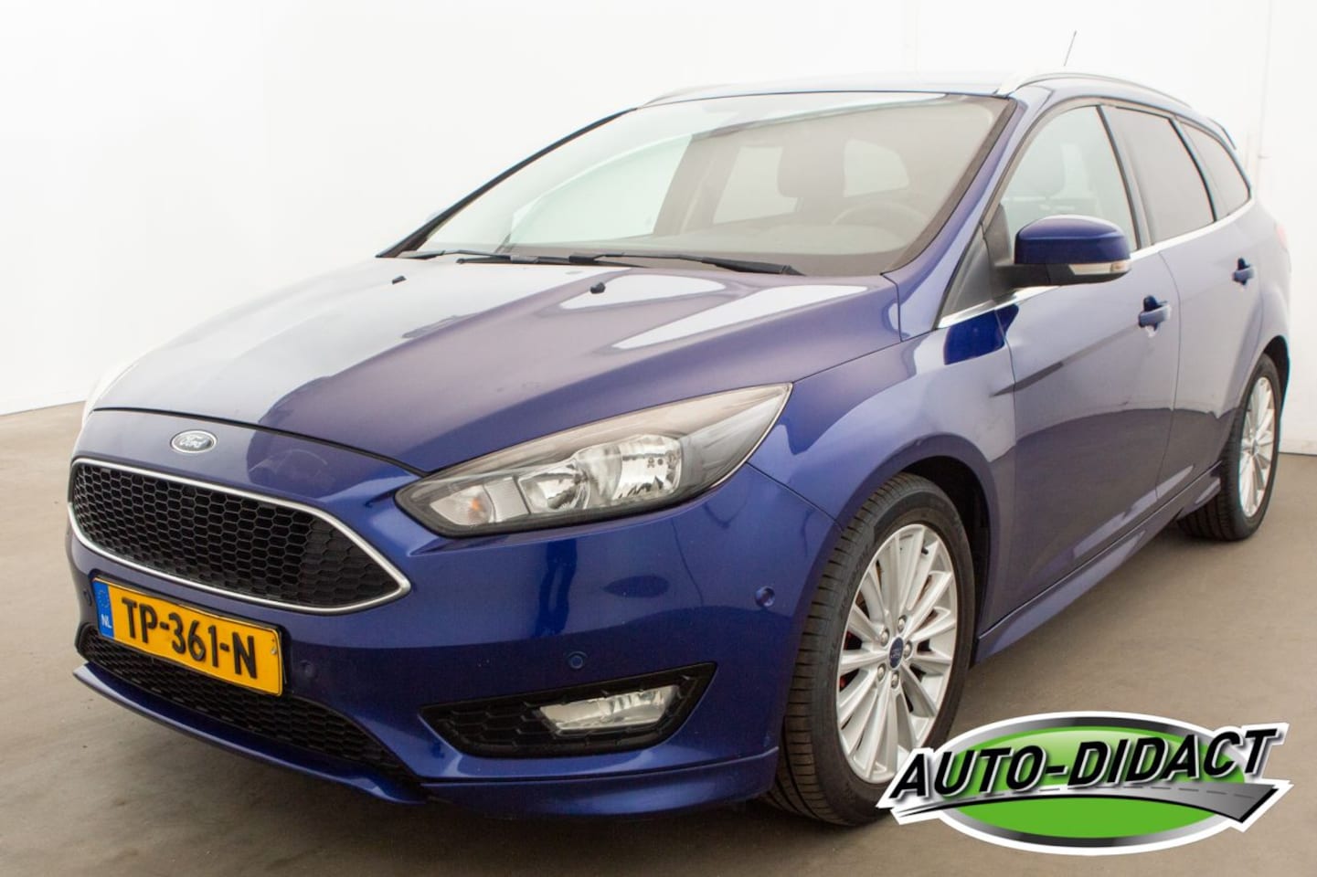 Ford Focus - 1.5 Titanium Edition Clima Navi - AutoWereld.nl