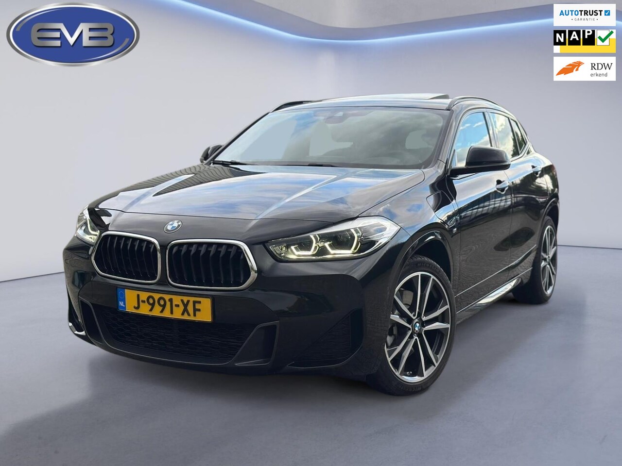 BMW X2 - xDrive25e High Executive XDrive25e High Executive, M sport pakket, panoramadak, leder, 1e eigenaar, nl auto met nap - AutoWereld.nl