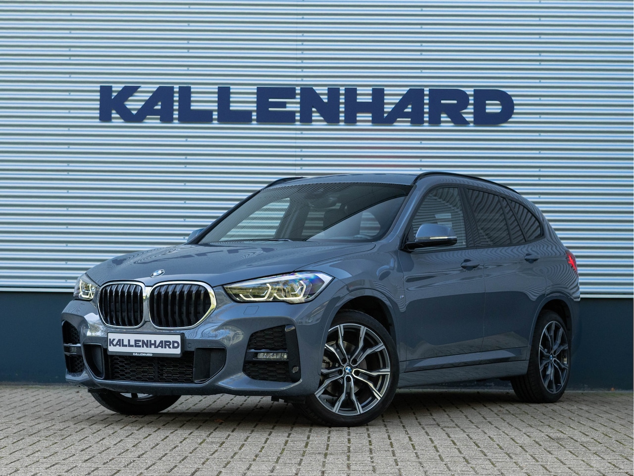 BMW X1 - sDrive18i M-Sport - Trekhaak - Memoryzetel - Camera - Hifi - AutoWereld.nl