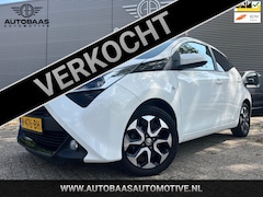 Toyota Aygo - 1.0 VVT-i x-joy AUTOMAAT+NL-AUTO+NAP+NAVI+CAMERA+CLIMATE CONTROL+BLUETOOTH+1EIG+INCL BTW+