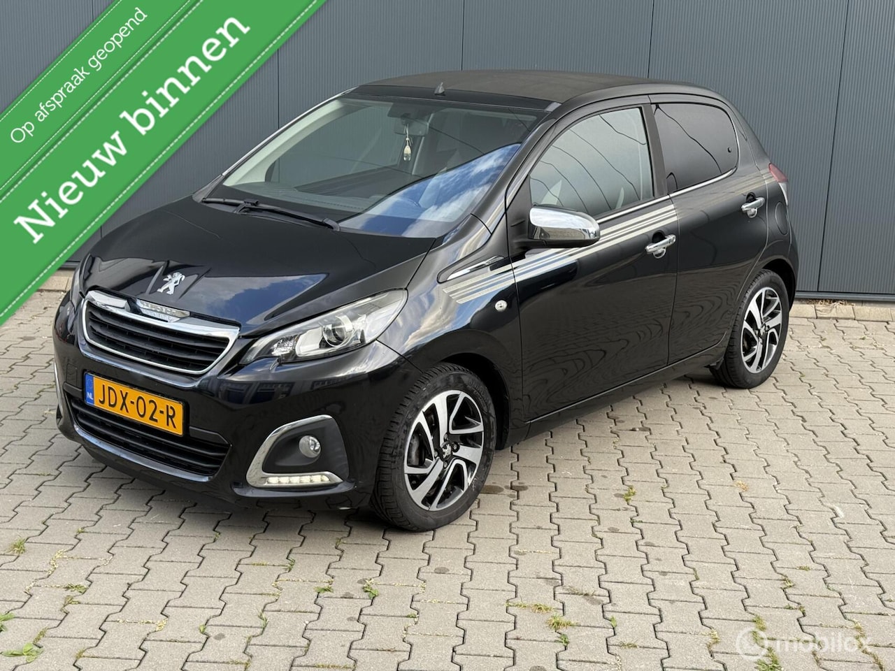 Peugeot 108 - GT-Line| Led| Airco| Camera| Schuifdak|Cruise - AutoWereld.nl