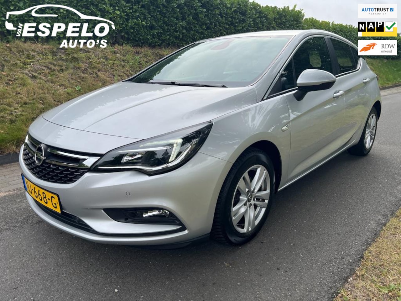 Opel Astra - 1.0 Edition met Nap, Compleet dealeronderhouden en oa: Cruisecontrol, Clima, Pdc v+a, Dab+ - AutoWereld.nl