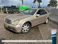 Mercedes-Benz C-klasse - 2.2 CDI C200 SEDAN AUT Elegance
