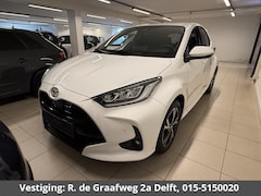 Toyota Yaris - 1.5 Hybrid Dynamic Luxury | Stuur- & Stoelverwarming | Camera | Dode hoek detectie | Parke