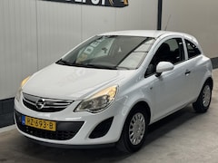Opel Corsa - 1.0-12V Selection