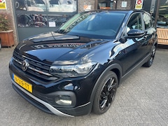 Volkswagen T-Cross - 1.0 TSI Lifi App-connect KOMT BINNEN