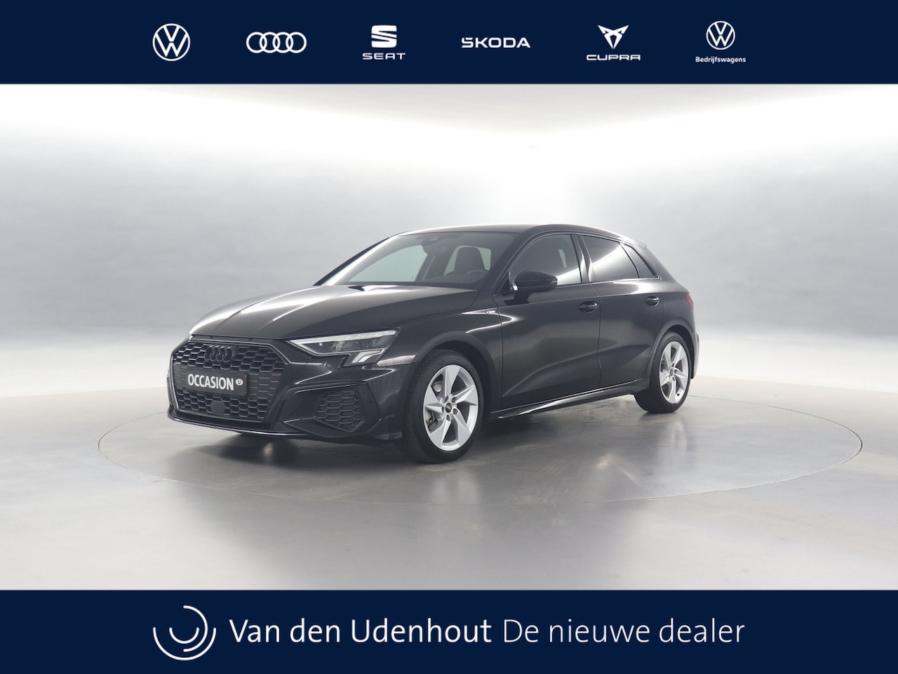 Audi A3 Sportback - 35 TFSI 150pk S Edition S-Tronic / Navigatie / Adaptive Cruise Control / Parkeersensoren - AutoWereld.nl