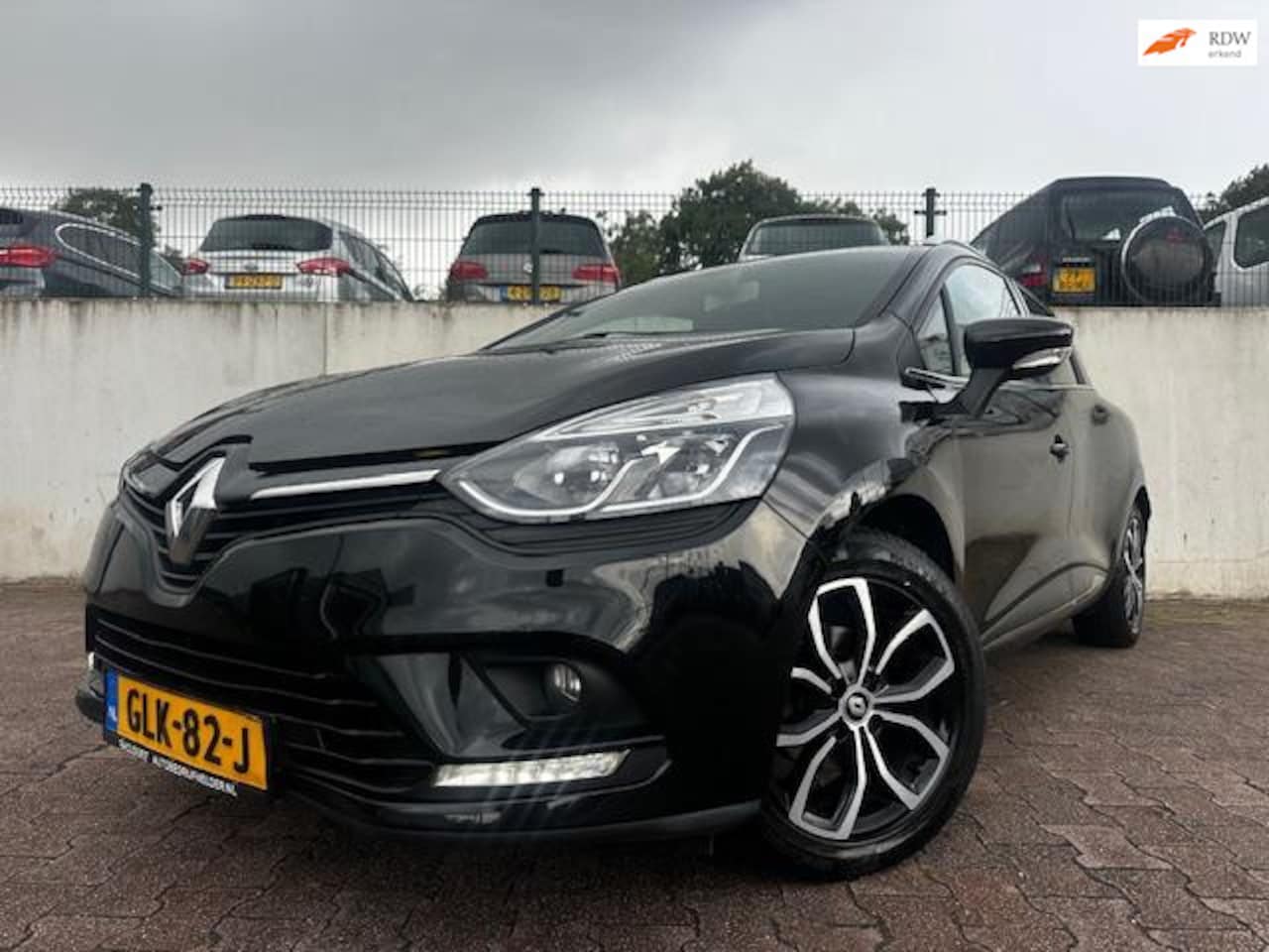 Renault Clio Estate - 0.9 TCe Zen/NAVI/CARPLAY/CLIMA/NETTE AUTO/PDC/ - AutoWereld.nl