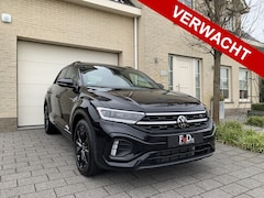 Volkswagen T-Roc - 1.5 TSI 150pk DSG 3x R-Line BlackStyle Nieuw Model Panoramadak VirtualCockpit ACC Sportsto