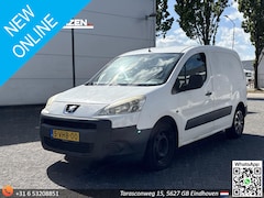 Peugeot Partner - 120 1.6 HDI L1 XT | € 1.950, - NETTO | Airco | Schuifdeur | Trekhaak | APK TOT 05-2026