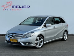 Mercedes-Benz B-klasse - 180 Ambition Navigatie | Stoelverwarming | Sportvelgen | Clima | Cruise | Hoge zit