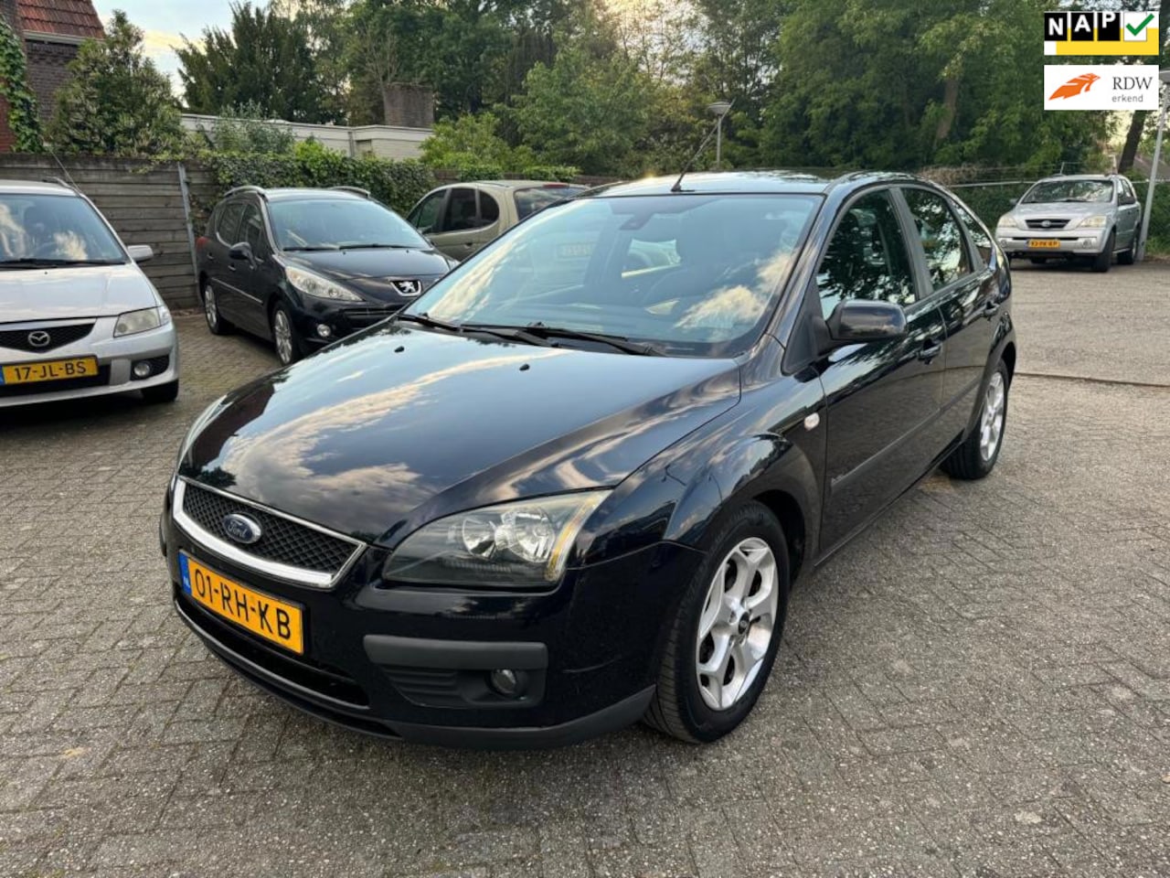 Ford Focus - 1.6-16V First Edition//Airco //goed onderhouden - AutoWereld.nl
