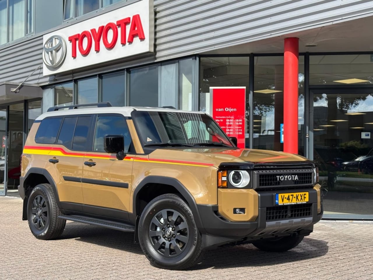 Toyota Land Cruiser - 2.8 D-4D automaat | First Edition | Full options | trekhaak - AutoWereld.nl