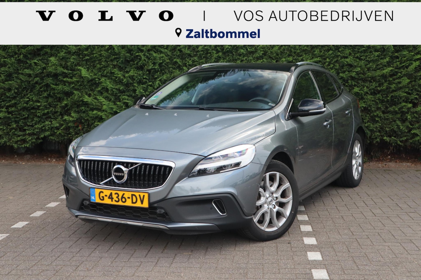 Volvo V40 Cross Country - 1.5 T3 Polar+ Luxury | Trekhaak | Vos geleverd en onderhouden | - AutoWereld.nl