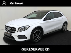 Mercedes-Benz GLA-Klasse - 180 Sport Edition Panoramadak / Nightpakket / Automaat / Parkeercamera / Stoelverwarming /