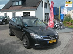 Kia Cee'd - 1.4 CVVT X-ecutive