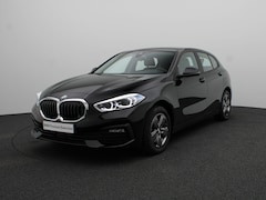 BMW 1-serie - 5-deurs 118i Executive | PDC Voor + Achter | LED Koplampen | DAB | 16''