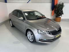 Skoda Octavia - 1.0 TSI Greentech 115pk DSG7 ACC, Carplay, Trekhaak