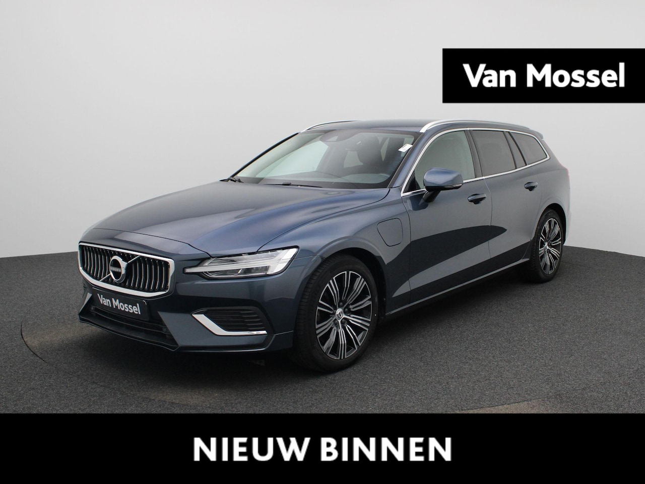Volvo V60 - 2.0 T6 Recharge AWD Inscription | Automaat | LMV | Trekhaak | Leder | Virtual cockpit | Ad - AutoWereld.nl