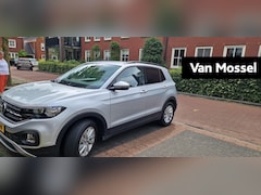 Volkswagen T-Cross - 1.0 TSI Life | 115 PK | Automaat | Trekhaak | Parkeersensoren | Navigatie | Keyless | Clim