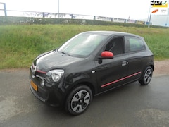 Renault Twingo - twingo 1.0 benzine airco camera pdc navigatie 64.000km
