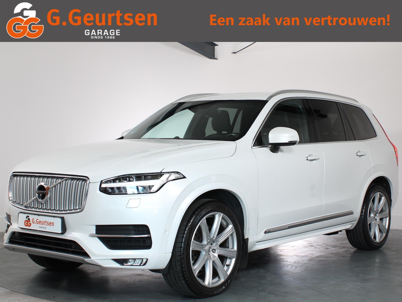 Volvo XC90 - 2.0 T6 AWD Inscription 2.0 T6 AWD Inscription, 7-Persoons, Stoel/Stuurverwarming, Trekhaak, ACC, Luchtvering, Bow - AutoWereld.nl