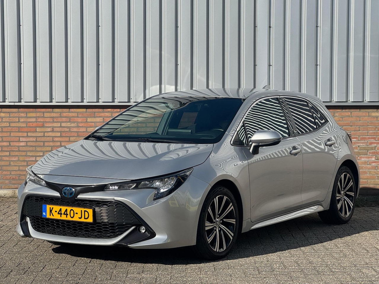 Toyota Corolla - 1.8 Hybrid Business Plus 1.8 Hybrid Business Plus - AutoWereld.nl