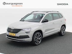 Skoda Karoq - 1.5 TSi 150 Pk Automaat Sportline Business | Panorama Dak | Trekhaak | Full LED | Adaptive