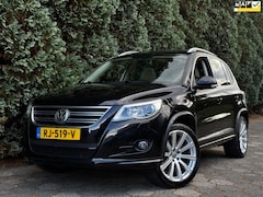 Volkswagen Tiguan - 2.0 TSI R-Line|Pano|Uniek Nette Auto