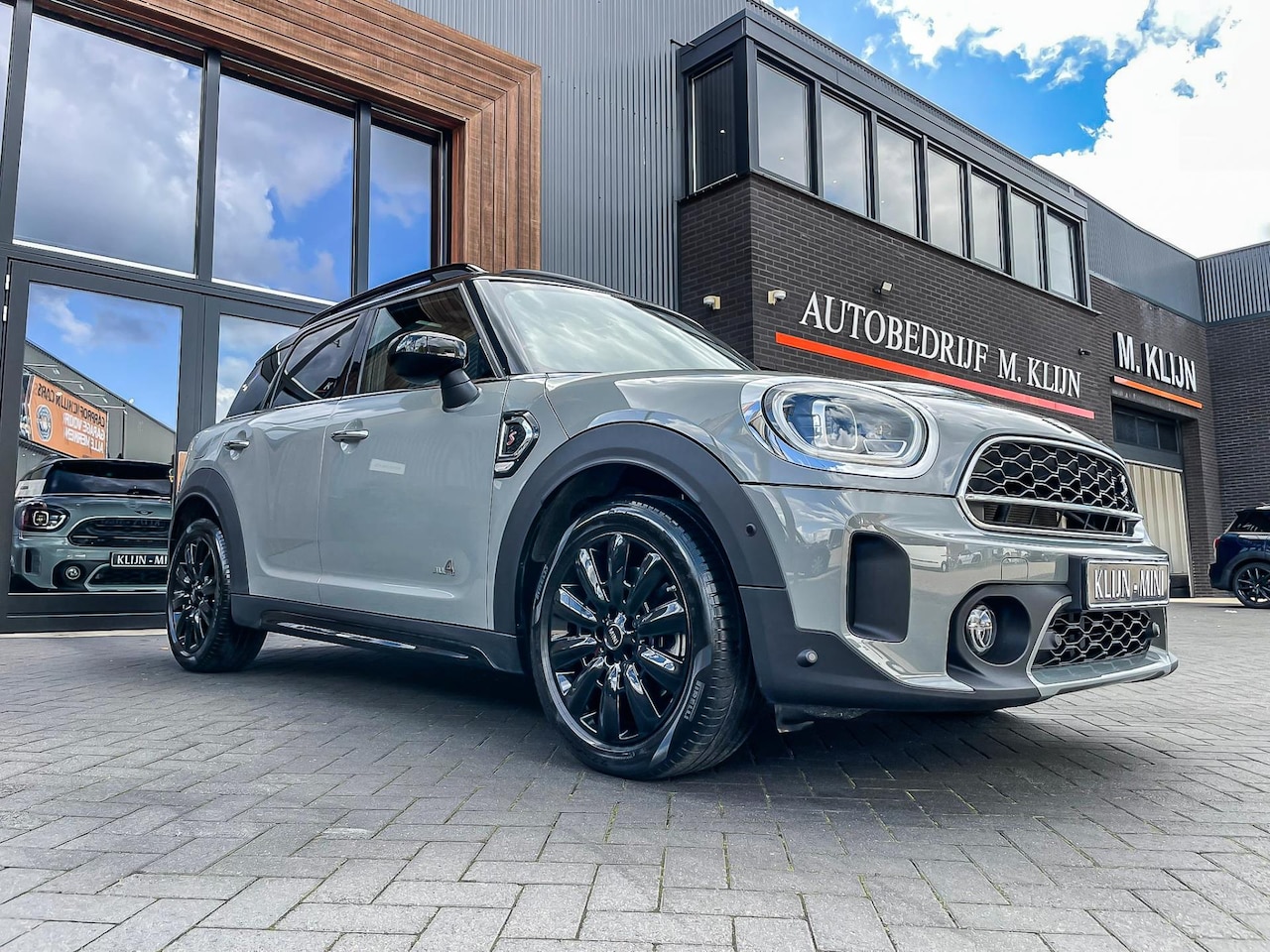 MINI Countryman - Mini 2.0 Cooper S ALL4 F1 aut 178pk Nardo/Camera/Pano/HK/19.000km - AutoWereld.nl