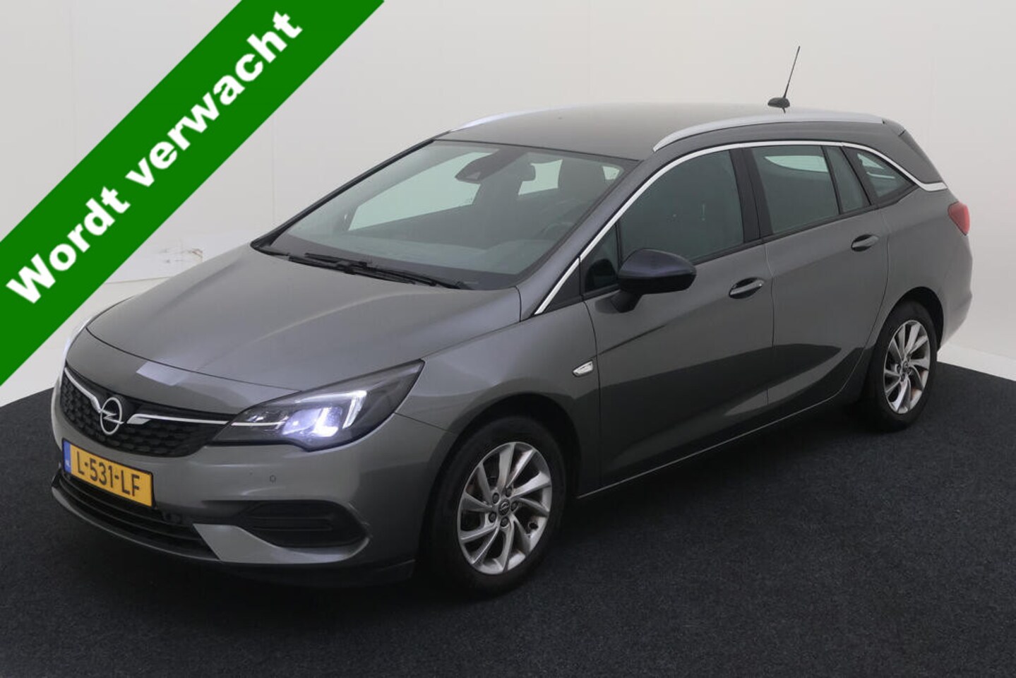 Opel Astra Sports Tourer - 1.2 Business Elegance NAVI | LED | CAMERA - AutoWereld.nl