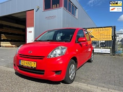 Daihatsu Sirion 2 - 1.0-12V Premium