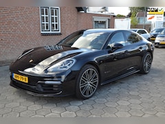 Porsche Panamera - 2.9 4S - 441 PK - Airco - Navi+camara -Panoramadak - 21''Velgen - Black-line - 18-weg stoe