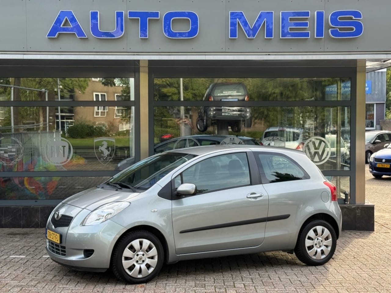 Toyota Yaris - 1.3 VVTI SOL Airco Dealeronderhouden - AutoWereld.nl