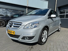 Mercedes-Benz B-klasse - 1e eigenaar Met trekhaak, airco