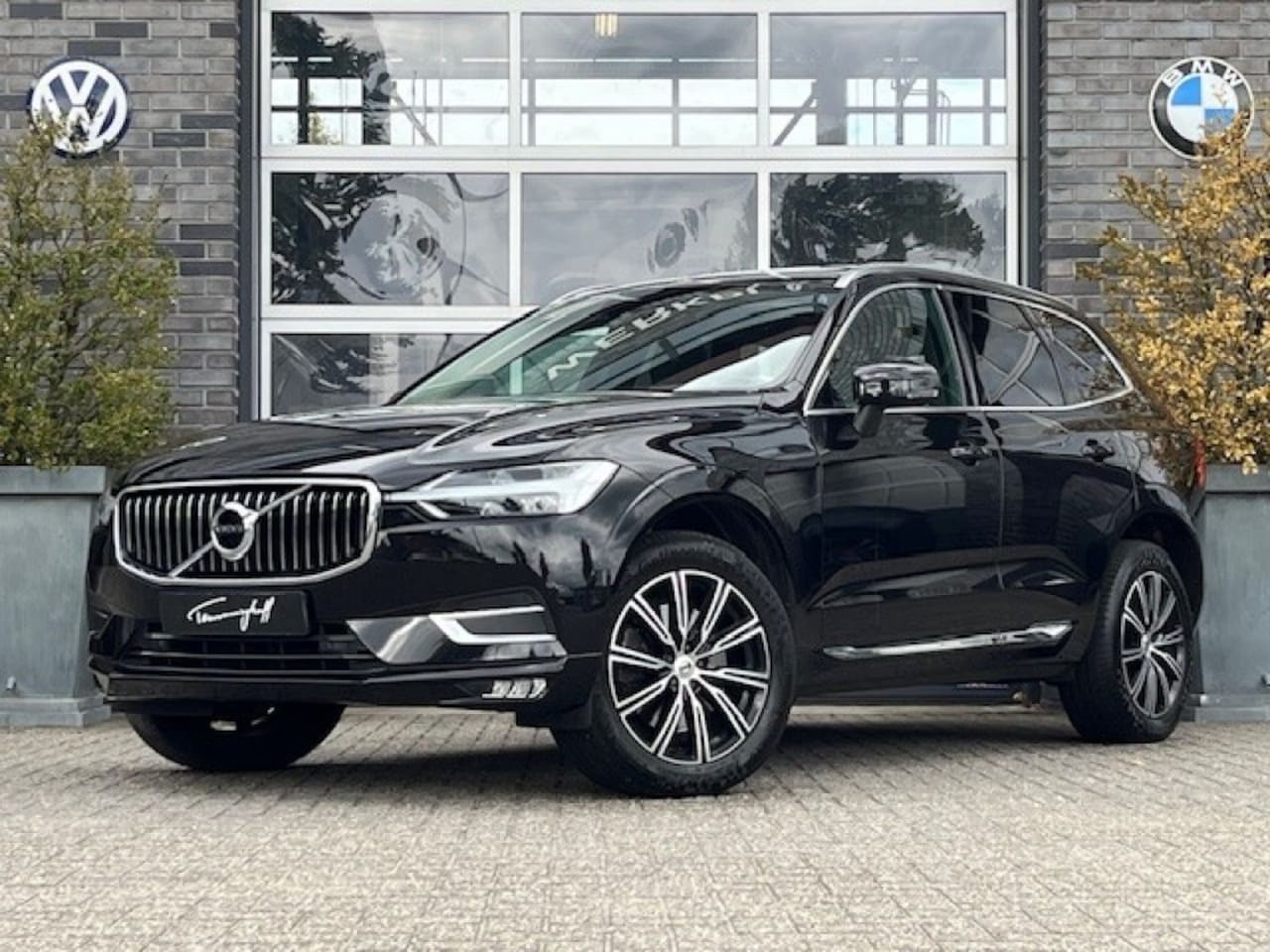 Volvo XC60 - 2.0 D4 INSCRIPTION - LEDER - PANO - EL. TREKH. - AutoWereld.nl