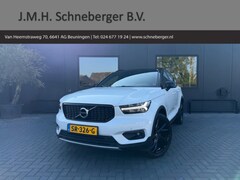 Volvo XC40 - 2.0 T4 R-Design / Adaptive CC / Camera / Stoelverw. / LED