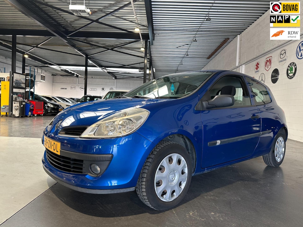 Renault Clio - 1.2-16V Special Line/Airco/Apk nieuw - AutoWereld.nl