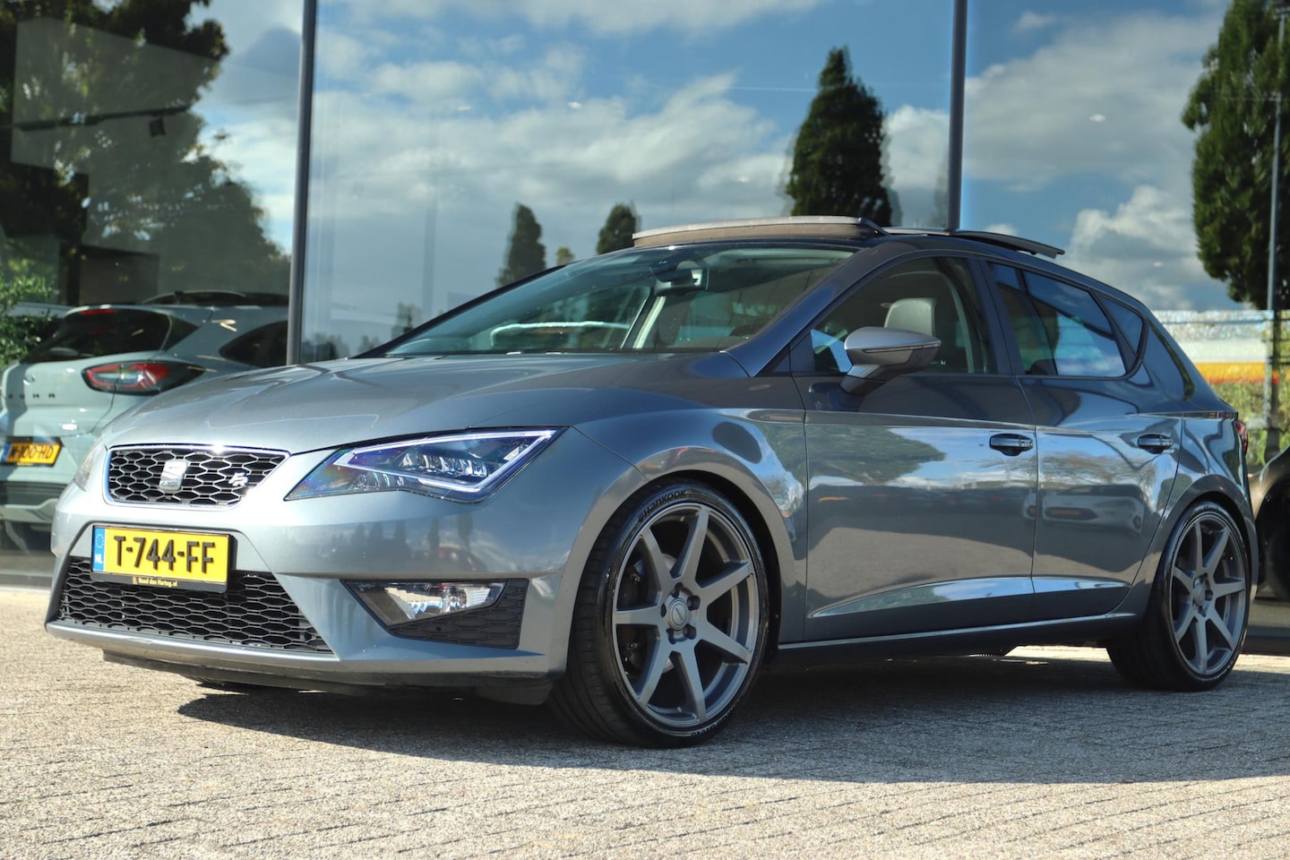 SEAT Leon - 1.4 TSI FR BUSINESS | PANO | LED | CRUISE | CLIMATE | BLUETOOTH - AutoWereld.nl