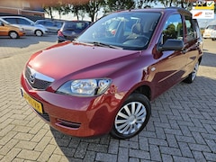 Mazda 2 - 2 1.4 Exclusive 5Drs 2004. Elektrische ramen/CV/Trekhaak etc.. APK 08-2026