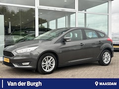 Ford Focus - 5-deurs Trend Lease Edition 1.0i 125pk ECOboost Trekhaak - Voorruitverwarming