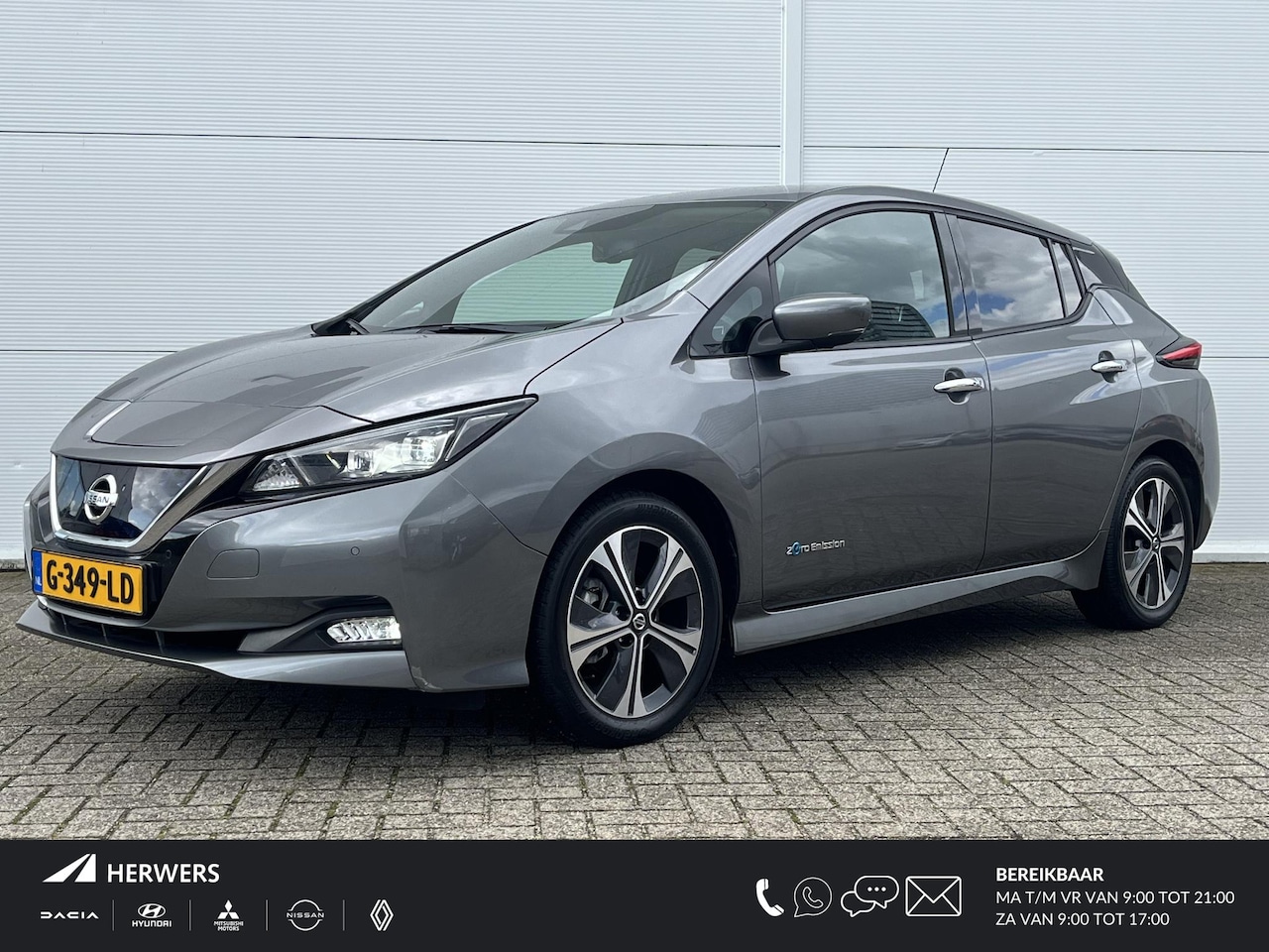Nissan LEAF - Tekna 40 kWh / Trekhaak / Dealer onderhouden / Apple Carplay/Android Auto/ airco (automati - AutoWereld.nl